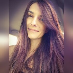 Meet your Posher, Josee